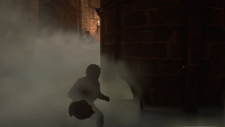 Go through the balcony in the main hall - A Plague Tale Innocence: Chapter 14 Blood Ties walkthrough - Walkthrough - A Plague Tale Guide