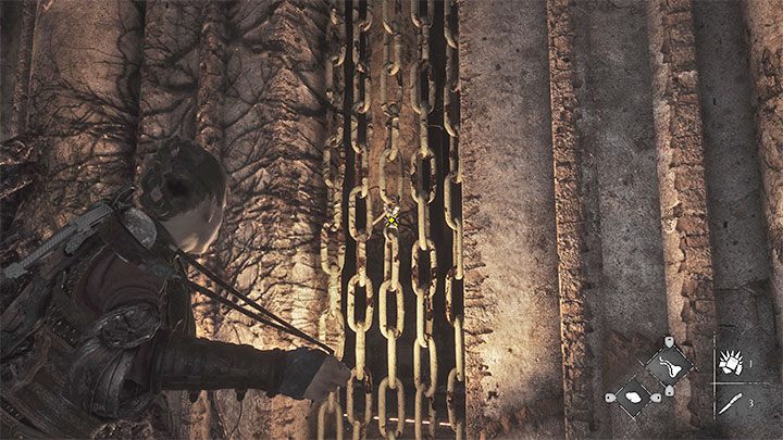 Just as before, you have to hit the chain with the slingshot - A Plague Tale Requiem: Chapter 11, Open the gate - walkthrough - Chapter 11 - The Cradle of Centuries - A Plague Tale Requiem Guide, Walkthrough