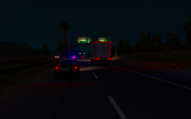 Police is a new feature added in American Truck Simulator - Traffic lights; Police - Driving your truck across the States - American Truck Simulator - Game Guide and Walkthrough