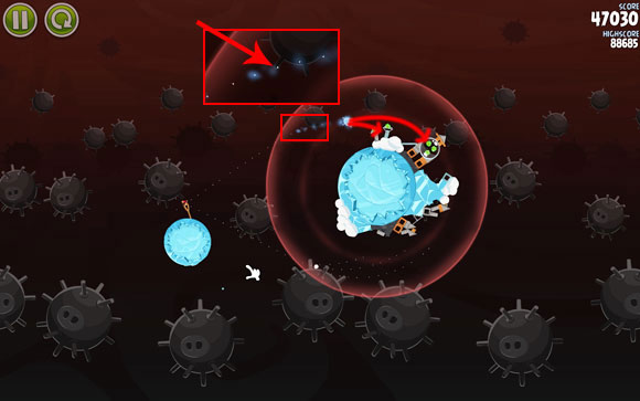 Launch the second bird the other way - the flight path should go through the indicated prong on the mine, and you have to split the bird a moment before it hits the two pigs on the stands - Level 3-5 - Danger Zone - Angry Birds Space - Game Guide and Walkthrough