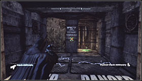 Move towards where the Trophy is hidden from the north-east - Batman trophies (01-14) | Park Row - Park Row - Batman: Arkham City Game Guide