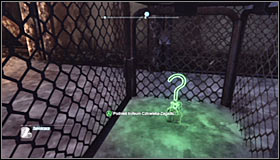 After reaching the corner of the labyrinth of course turn right - Batman trophies (19-28) | Amusement Mile - Amusement Mile - Batman: Arkham City Game Guide