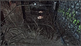 Turn left after reaching the spot marked in screenshot #1 - Batman trophies (01-08) | Industrial District - Industrial District - Batman: Arkham City Game Guide