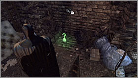 After passing through the shaft, turn on the Detective Mode thanks to which you will establish that you can destroy the nearby wall fragment with the Explosive Gel #1 - Batman trophies (12-26) | Subway - Subway - Batman: Arkham City Game Guide