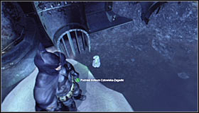 Prepare the Freeze Blast and aim at the fenced part of the tank #1, causing an ice float to be created - Batman trophies (01-10) | Museum - Museum - Batman: Arkham City Game Guide