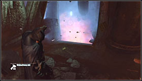 As you have probably noticed, the floor here is rather weak - Access the Sionis Steel Mill through the main chimney | Main story - Main story - Batman: Arkham City Game Guide