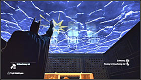 Now prepare the Remote Electric Charge and use it on the nearby industrial engine #1 to set the elevator in motion - Rescue remaining undercover GCPD officers in the Museum | Main story - Main story - Batman: Arkham City Game Guide