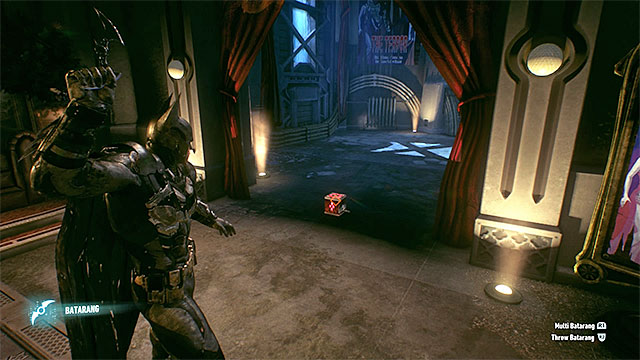 A sample surprise box that can be destroyed - always use a batarang - Breakable objects in the Panessa Studios | Collectibles - Pannesa Film Studios - Collectibles - Pannesa Film Studios - Batman: Arkham Knight Game Guide & Walkthrough