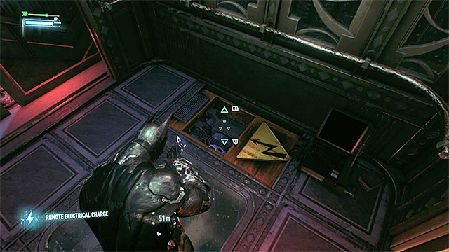 Move the elevator with electric charge - Find commissioner Gordon in the shopping mall | Main story - Main story - Batman: Arkham Knight Game Guide & Walkthrough