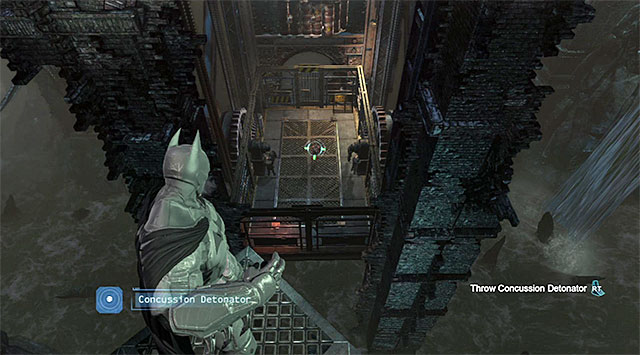 Attack the enemies on the elevator by surprise - Uplink the National Criminal Database to the batcomputer | Main storyline - Main storyline - Batman: Arkham Origins Game Guide