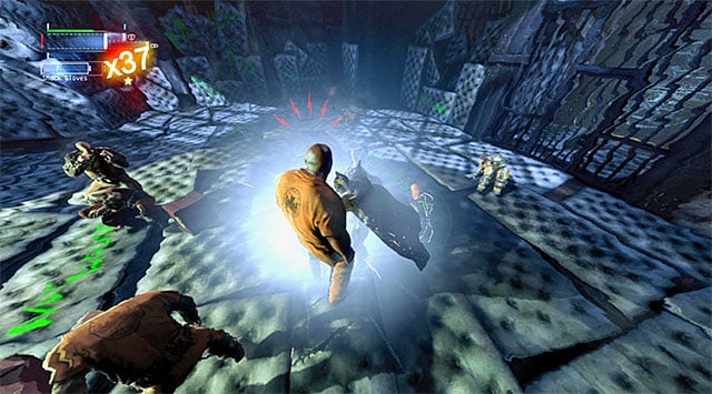 Use the gloves again, thanks to which you eliminate the enemies that pose the major threat - Stop the Joker #2 - cell block B | Main storyline - Main storyline - Batman: Arkham Origins Game Guide