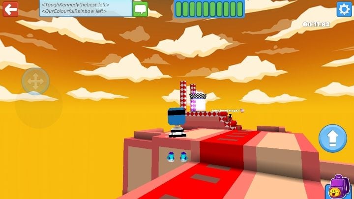 The game will be attended by other players, they do not have the ability to attack you, so do not be afraid of them - Step 8 - Parkour in BlockStarPlanet - 10 steps to start - BlockStarPlanet Guide