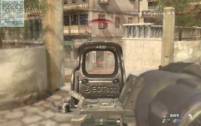 Move to the left side of square and move slowly toward stairs - Fatal Extraction - SpecOps missions - Call of Duty: Modern Warfare 3 - Game Guide and Walkthrough