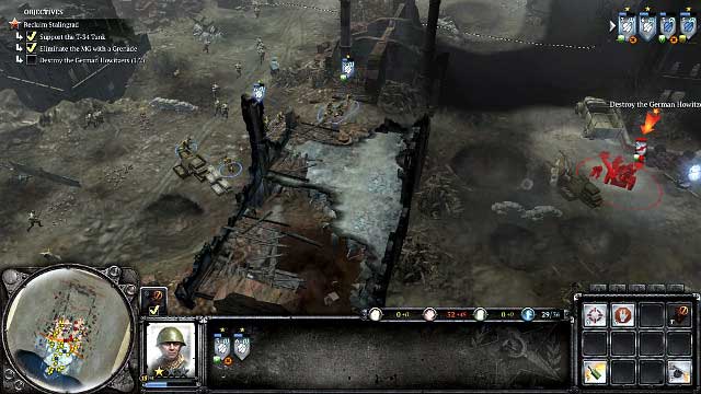 One of the German cannons is net to the building from the bonus objective - Mission 01 - Stalingrad Rail Station - The Campaign Mode - Company of Heroes 2 - Game Guide and Walkthrough