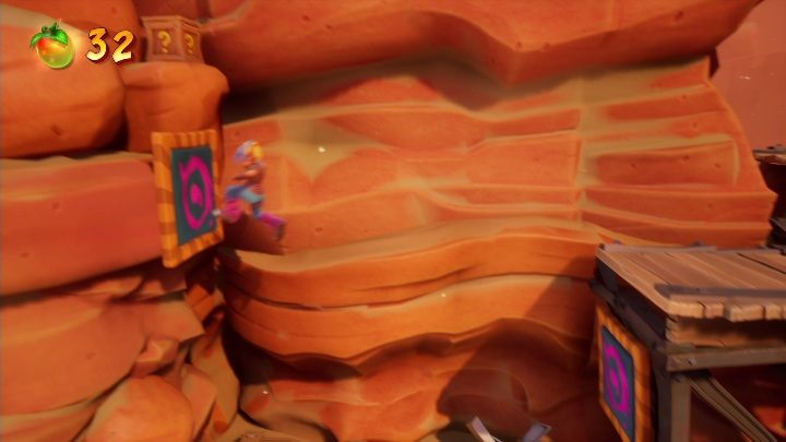 It's time to climb the wall - Crash 4: Truck Stopped walkthrough - The Hazardous Wasted, 2084 - Crash 4 Guide, Walkthrough