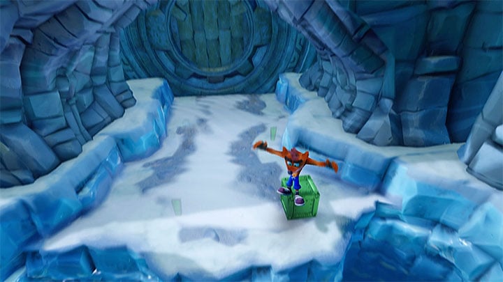 Another demanding spot is the fragment of the path, where the cub has to climb onto a small elevation - Crash Bandicoot N. Sane Trilogy: Bear It - Crash Bandicoot N. Sane Trilogy: Crash Bandicoot 2 - Ice Warp Room - Crash Bandicoot N. Sane Trilogy Game Guide