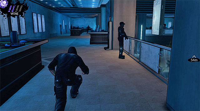 First enemy on the upper level - Cryogenic - lobby (after hunters arrival) - Chapter 5 - DARK - Game Guide and Walkthrough