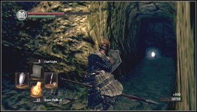 Inside the tunnel look for another secret passage to the right - Bonus - Painted World of Ariamis - p. 2 | Walkthrough - Walkthrough - Dark Souls Game Guide & Walkthrough