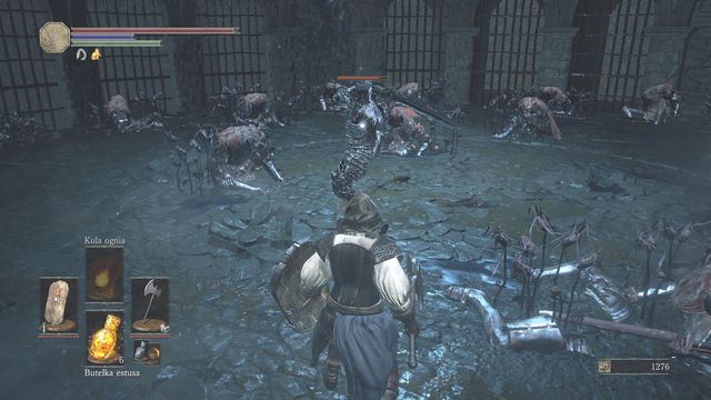 The strike will be marked with a wide swing. - High Wall of Lothric - from the Bonfire - Walkthrough - Dark Souls III Game Guide & Walkthrough