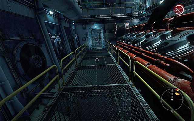 According to the game hint, turn on the flashlight and turn right to explore dark corridors - Get to know what is happening on the ship | Prologue - The Storm - Prologue - The Storm - Dead Island Riptide Game Guide