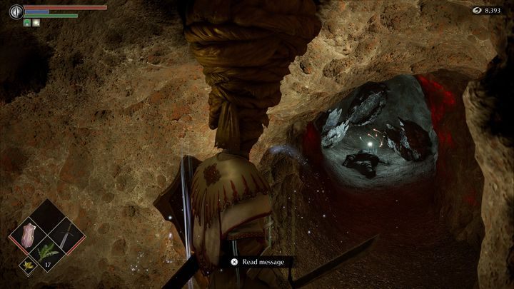 Behind these obstacles, there are more items to pick up - Demons Souls Remake: The Tunnel City (2-2) - walkthrough - Tunnel of the Stone Fang (Region 2) - Demons Souls Remake Guide