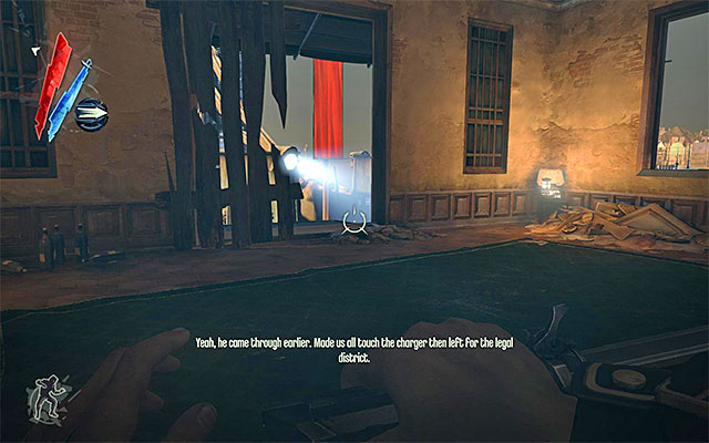 It is also a good idea to walk along rooftops, which should relatively easily get you to the building located the nearest to the drawbridge (the above screenshot) - Reaching the drawbridge - Mission 4 - The Royal Physician - Dishonored - Game Guide and Walkthrough