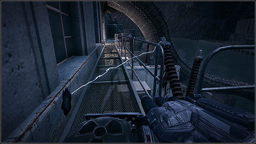 On the other side, go down and destroy the crate to get through the hole in the fence - 18.1. The Forkstop - Campaign - Duke Nukem Forever - Game Guide and Walkthrough