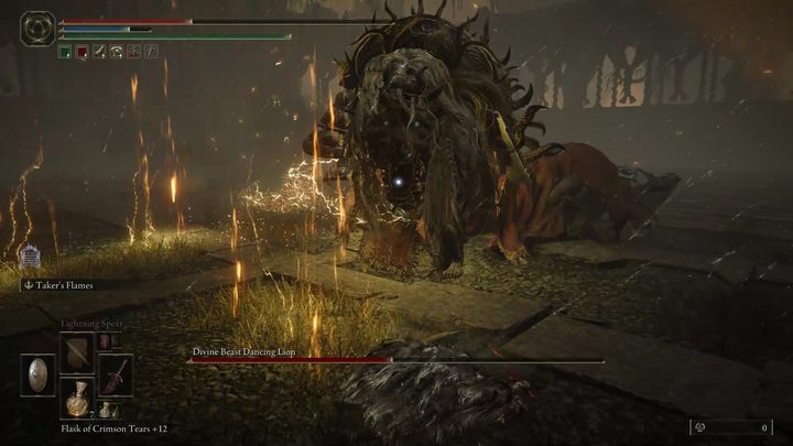 The Lion becomes much more dangerous in electric mode, gaining access to lightning bolts that require perfectly timed dodges - Shadow of the Erdtree: How to defeat the Divine Beast Dancing Lion boss? - Shadow of the Erdtree: Main bosses - Elden Ring Guide
