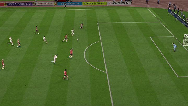 One of the best and most effective ways to complete an action in FIFA 20 is to maintain the tempo and pass to an outgoing player so that he finds himself behind the defenders - FIFA 20: Correct concluding of the action - FIFA 20: Offensive plays - FIFA 20 Guide