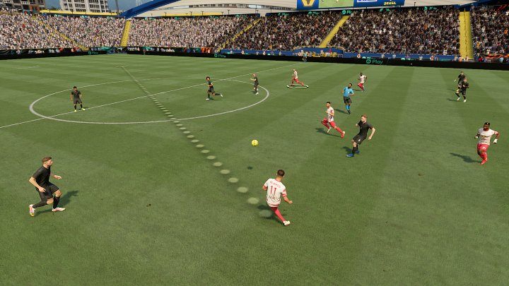 One of the best and most effective ways to finish off the action in FIFA 22 is to make a through pass to a player that goes past the defenders - FIFA 22: Finishing the action - the best ways - Basics - FIFA 22 Guide