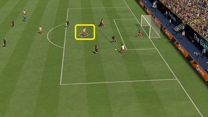 Once you have managed to get the ball into the opponent's penalty area, think about how you want to finish the action to maximize your chances of scoring a goal - FIFA 22: Finishing the action - the best ways - Basics - FIFA 22 Guide