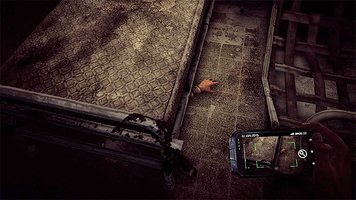 The mannequins hand under the bed - The meeting in the building B | Black | Walkthrough - Black - Get Even Game Guide