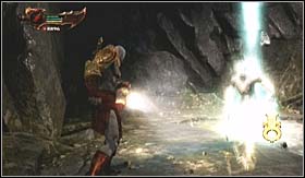 Now you can approach the big wall and point the Head at it - Walkthrough - The City of Olympia | Walkthrough - Walkthrough - God of War 3 Game Guide & Walkthrough