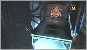 Move the crank to unveil a switch - Walkthrough - The Labyrinth | Walkthrough - Walkthrough - God of War 3 Game Guide & Walkthrough