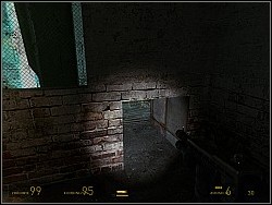 Stand next to the door and shoot at the generator with the gravity gun - Under the radar p. III - Walkthrough - Half-Life 2: Episode Two Game Guide & Walkthrough