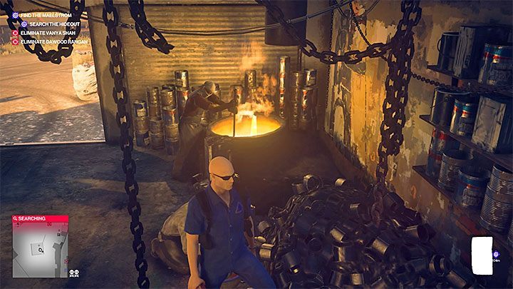 Inside, put the brick into the tank with hot substance - Hitman 2: Assassinating Vanya Shah - Chasing a Ghost walkthrough - Chasing a Ghost (Mumbai) - Hitman 2 Guide
