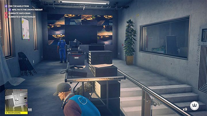 The high-rise blocks third floor is the first spot where you can sabotage the monitoring system - Hitman 2: Monitoring - where to sabotage? Chasing a Ghost walkthrough - Chasing a Ghost (Mumbai) - Hitman 2 Guide