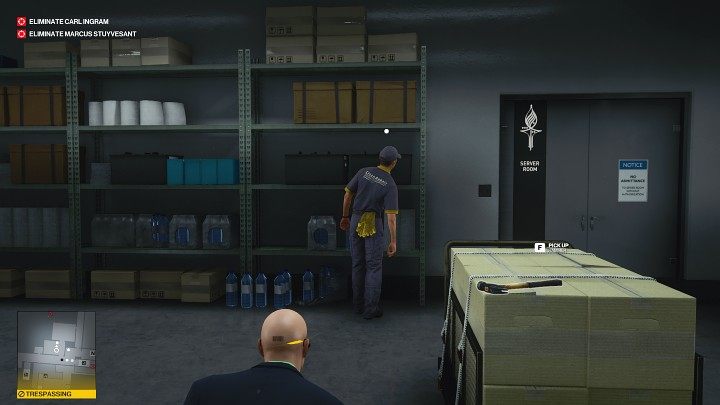 Inside you will find a floor service worker - Hitman 3: Best Disguises, Dubai (Burj Al-Ghazali) - On Top of the World - Dubai - Hitman 3 Guide