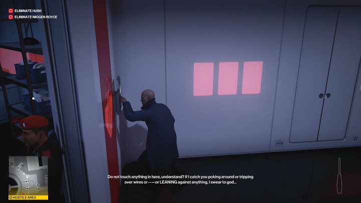 Wait for the guard to approach the passage, then use the terminal to distract him - Hitman 3: CCTV in Chongqing (China) - where it is stored? - End Of An Era - Chongqing - Hitman 3 Guide