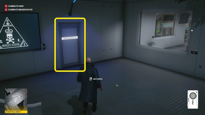 Go down the stairs and turn to the room on your left - Hitman 3: Chongqing - Best Disguises - End Of An Era - Chongqing - Hitman 3 Guide