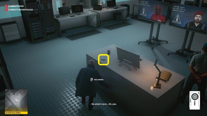 Hack the lock on the left then and sneak inside - Hitman 3: Chongqing - Best Disguises - End Of An Era - Chongqing - Hitman 3 Guide