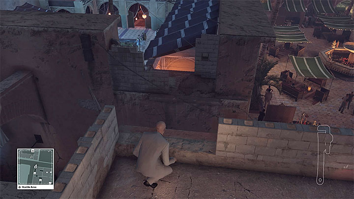 There is an alternative way into the VIP area - Studying Mendolas route and reaching the VIP area | Marrakesh: A House Built on Sand - Summer Episode - Marrakesh: A House Built on Sand - Hitman Game Guide