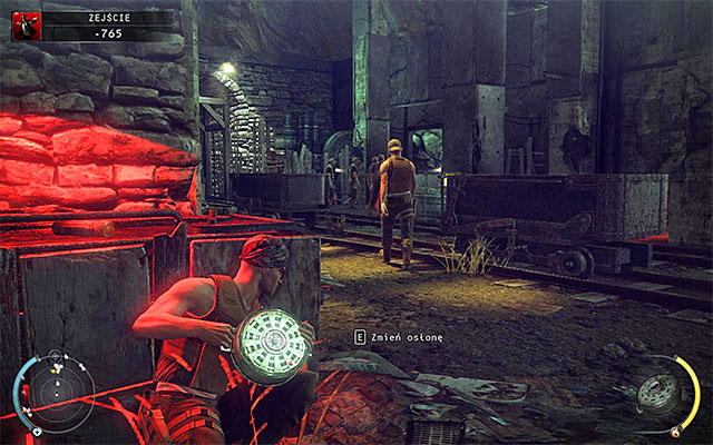 Regardless of your behavior you should reach the mine, where a briefing takes place (screen above) - Descent - Reaching the elevator | 11: Dexter Industries - 11: Dexter Industries - Hitman: Absolution Game Guide