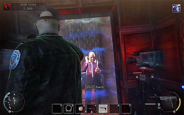 Stand at the mirror but DO NOT ATTACK Dom yet - The Vixen Club - Killing Dom Osmond | 5: Hunter and Hunted - 5: Hunter and Hunted - Hitman: Absolution Game Guide