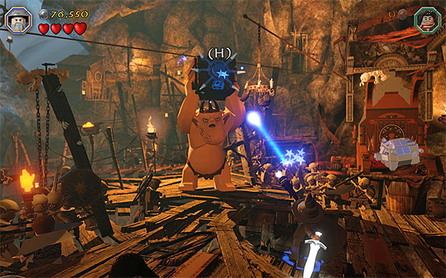 Switch to Gandalf and fire the magic missile at the crate - Stage 7 (Goblin-town): The first battle with Great Goblin | Walkthrough - Walkthrough - LEGO The Hobbit Game Guide & Walkthrough