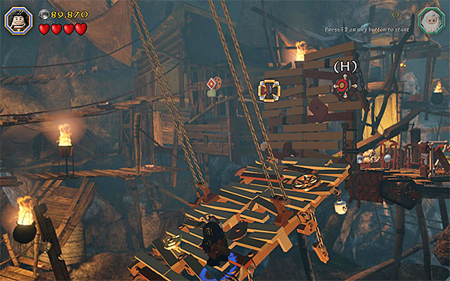 Aim the arrows at the targets - Stage 7 (Goblin-town): Escape from the goblin city | Walkthrough - Walkthrough - LEGO The Hobbit Game Guide & Walkthrough