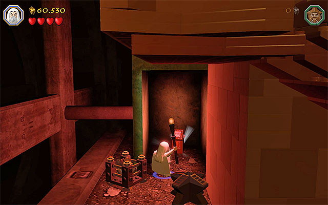 Illuminate the area and locate the collectible - Stage 16 (Inside Information) | Main Stages - Collectibles - Main Stages - Collectibles - LEGO The Hobbit Game Guide & Walkthrough