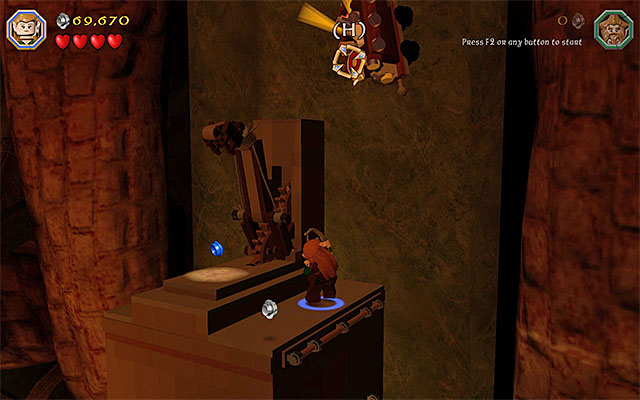 The target is at the top of the screen - Stage 16 (Inside Information) | Main Stages - Collectibles - Main Stages - Collectibles - LEGO The Hobbit Game Guide & Walkthrough