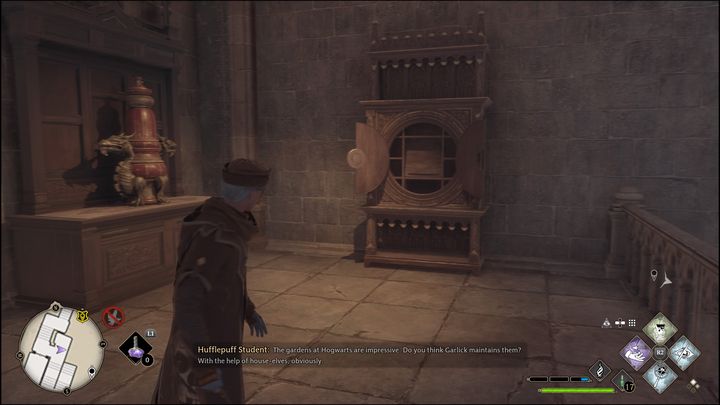 Now all that is left to do is to follow the key and open the cabinet - Hogwarts Legacy: All Daedalian Keys - Hogwarts Legacy: Hogwarts collectibles - Hogwarts Legacy Guide