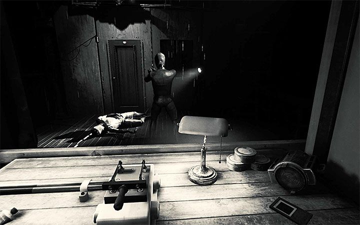 The game will return to the default graphics style - Model of the ship and further exploration | Layers of Fear 2 walkthrough - Act 1 - The Unmooring - Layers of Fear 2 Guide